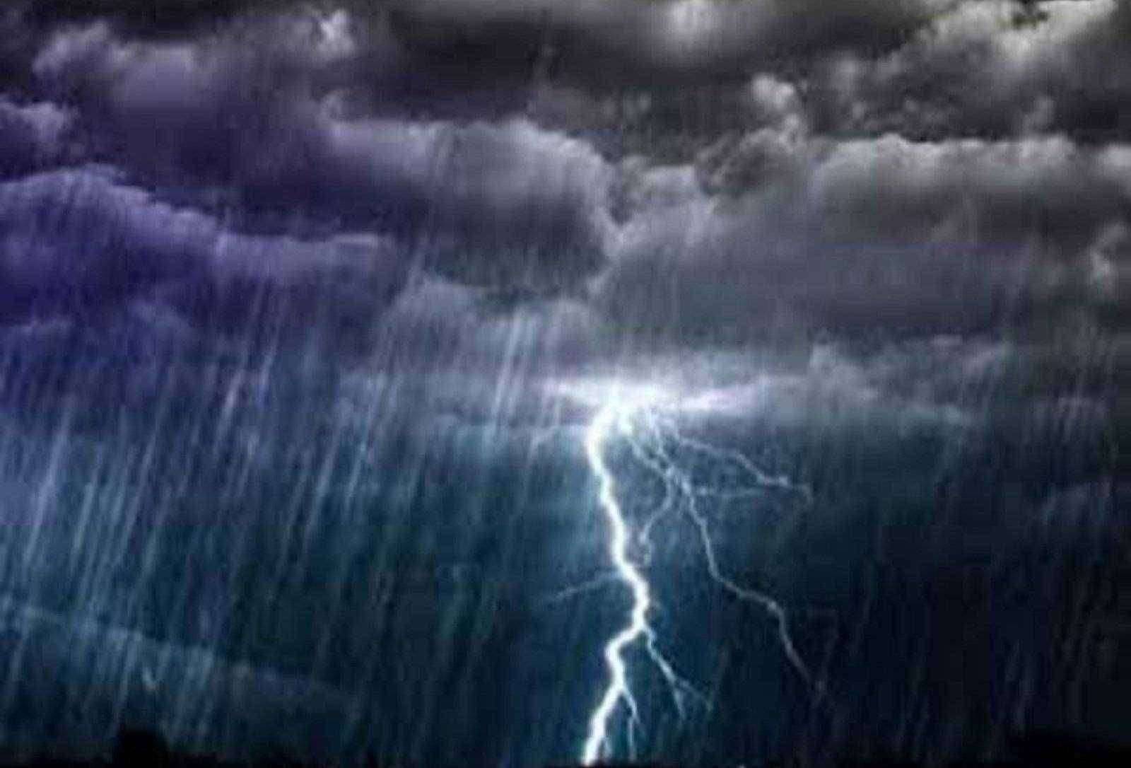 ?Big Breaking.. येत्या 48 तासांत राज्यात ह्या ठिकाणी वादळी पावसाची शक्यता..!हवामान खात्याने वर्तविला अंदाज..