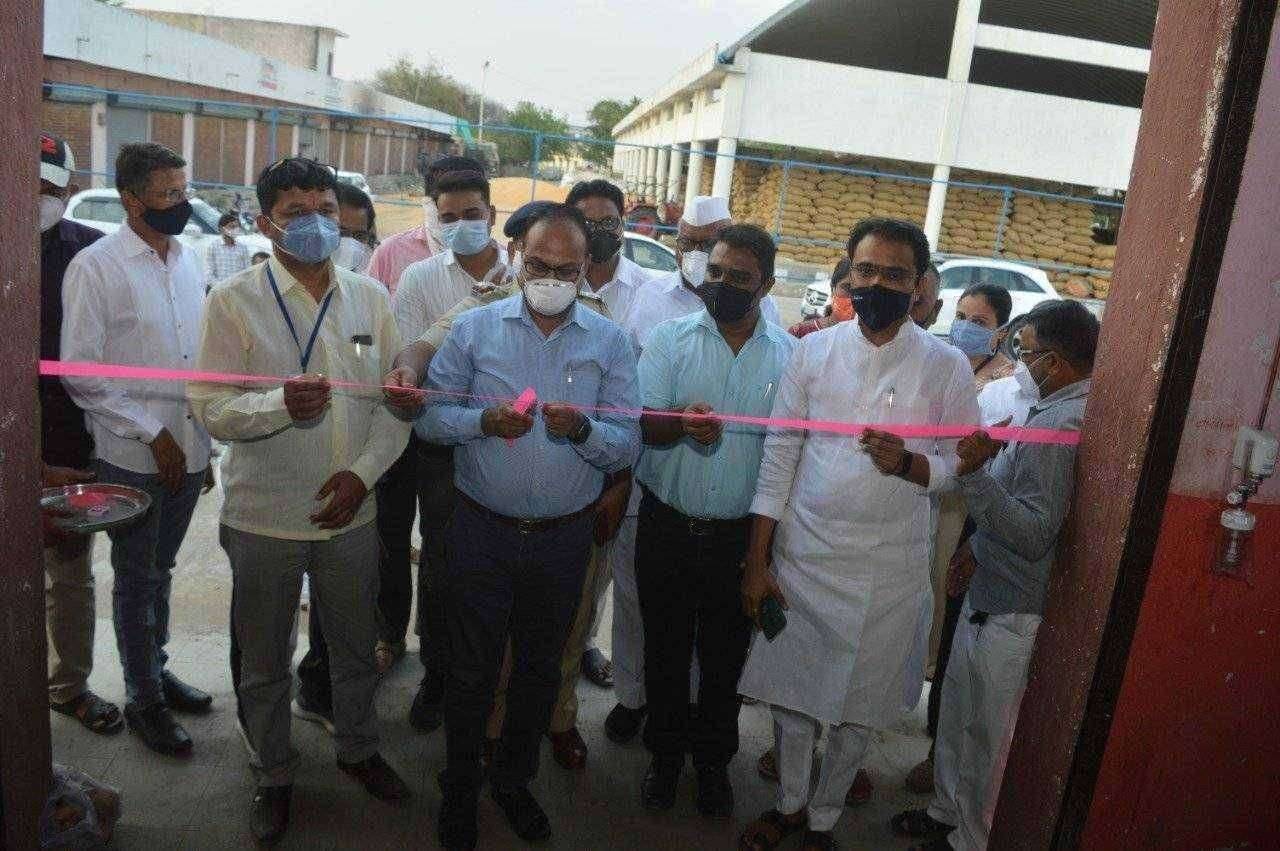 हिंदुहृदयसम्राट स्वर्गीय बाळासाहेब ठाकरे कोवीड केअर सेंटरचे लोकार्पण...