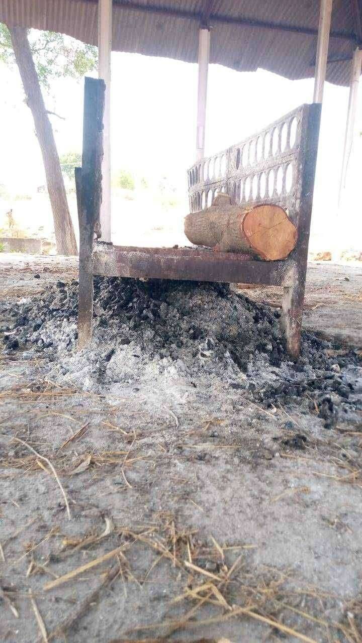 सुरगाणा नगरपंचायत च्या मुख्य कार्यकारी अधिकारी यांनी लक्ष दिले पाहिजे..