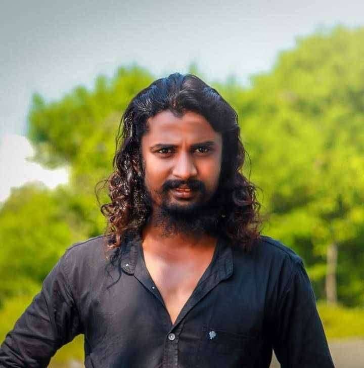 टीव्ही सिरीयल कलाकार मुनमुन हीच्याविरोधात अट्रोसिटी अॅक्ट अंतर्गत कारवाई करा :- अक्षय धावारे