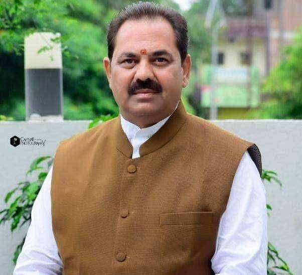 ?️ अमळनेर कट्टा... जिल्हापरिषद अंतर्गत ग्रामीण मार्ग व जिल्हा मार्ग यासाठी 6 कोटी 20 लाख रुपयांच्या कामास मंजुरी, अमळनेर तालुक्यातील 3 रस्त्यांचा समावेश.