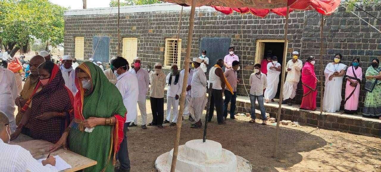 तपसेचिंचोली येथे कोरोना लसीकरण मोहीम,200 लाभार्थ्यांना दिली लस