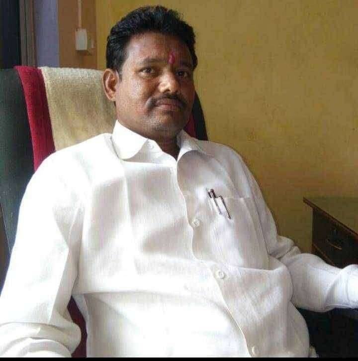 आज धानोली येथे लसीकरण होत आहेत नागरिकांनी यांचा लाभ घ्यावा असे आवाहन सरपंच विजय रणदिवे यांनी केले..