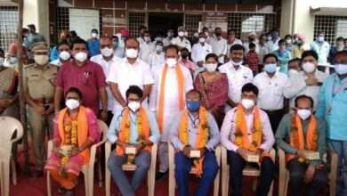 "हुलसूर येथे कोरोना वॉरियर्ससचे सत्कार"