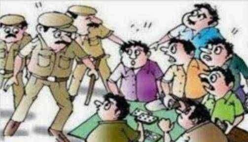 ?️अमळनेर कट्टा...धार रोड वर जुगार अड्ड्यावर पोलिसांची धाड...3 लाखांपेक्षा अधिक रु चा मुद्देमाल जप्त..