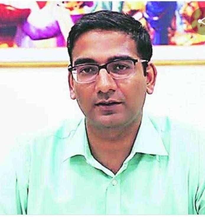 ? जळगाव LIVE.... जळगाव जिल्ह्यात 82 खाजगी हॉस्पिटल्सना 517 रेमडेसिवीर इंजेक्शन्सच्या व्हायल्सचे वितरण - जिल्हाधिकारी अभिजित राऊत