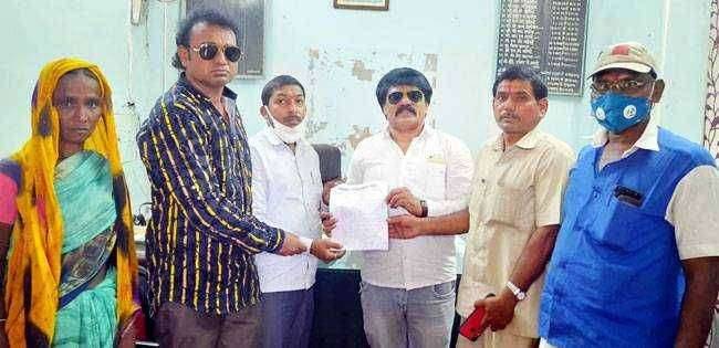 मनवेलच्या महिलेचे घरकुल अनुदान थांबविले : जगन सोनवणे यांचा आंदोलनाचा इशारा