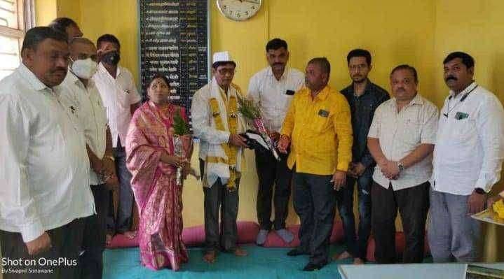 यावल कृषि उत्पन बाजार समितीचे सहाय्यक सचिव सेवानिवृत्त