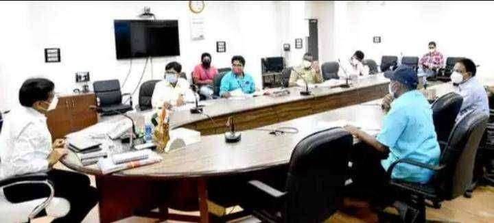 जिल्हा दक्षता व नियंत्रण समितीचा जिल्हाधिकारी यांनी घेतला आढावा...