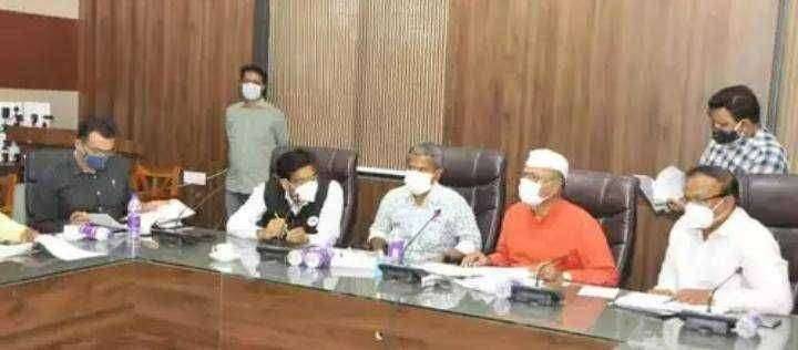 'ग्रामीण भागातील आरोग्य व्यवस्था बळकटीकरणास प्राधान्य द्या'...