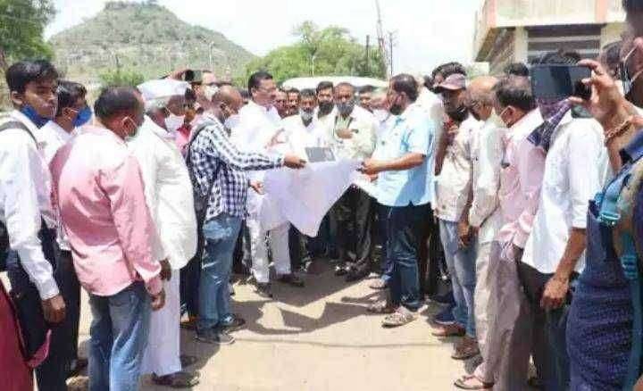 आ. संजय शिरसाट यांनी विविध कामांची केली पाहणी