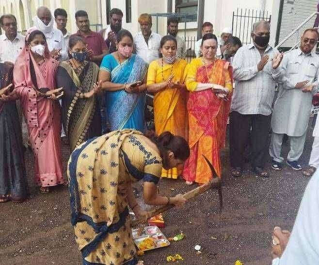 सावदा न.पा. हद्दवाढीत समाविष्ट गौसियानगर सह विविध भागात नविन गटारी व रस्त्यांचे भूमिपूजन...