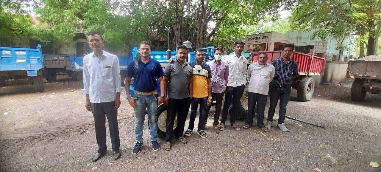 ?️अमळनेर कट्टा..पांझेरेत वाळू माफियांवर महसूलचा दणका..!अवैध वाळू वाहतूक करणारे ट्रॅकटर जप्त..!