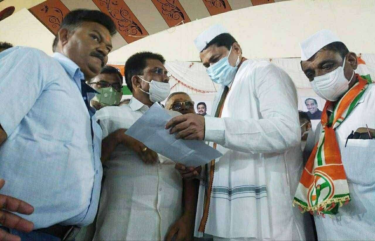 ?️ अमळनेर कट्टा... महाराष्ट्र ठाकूर समाज सेवा मंडळातर्फे काँग्रेस पक्षाचे महाराष्ट्राचे अध्यक्ष , मा.विधानसभा अध्यक्ष मा.ना.नाना पटोले यांना सामाजिक प्रश्नाचे निवेदन