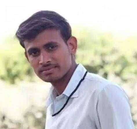 ?️अमळनेर कट्टा..धक्कादायक...!तालुक्यात आत्महत्येचे सत्र सुरूच..!डांगरी येथील 24 वर्षीय तरुणाची गळफास घेऊन आत्महत्या..!