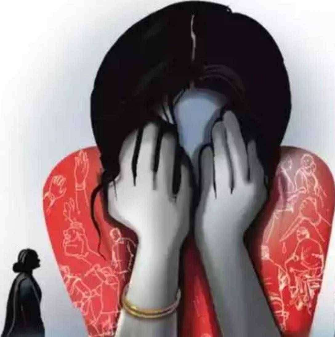 ?️अमळनेर कट्टा...सावखेडा येथे महिलेचा विनयभंग.. पोलीस ठाण्यात गुन्हा दाखल...