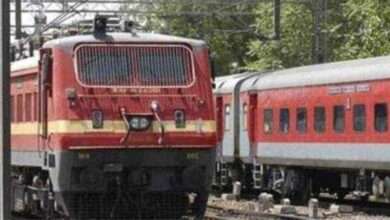 ? Big Breaking...भारतीय रेल्वे लवकरच ‘हरित रेल्वे’, देशभरातील डिझेल इंजिनचा वापर बंद.. २०३० पर्यंत कार्बन उर्त्सजन शून्यावर आणण्याचे लक्ष्य.........