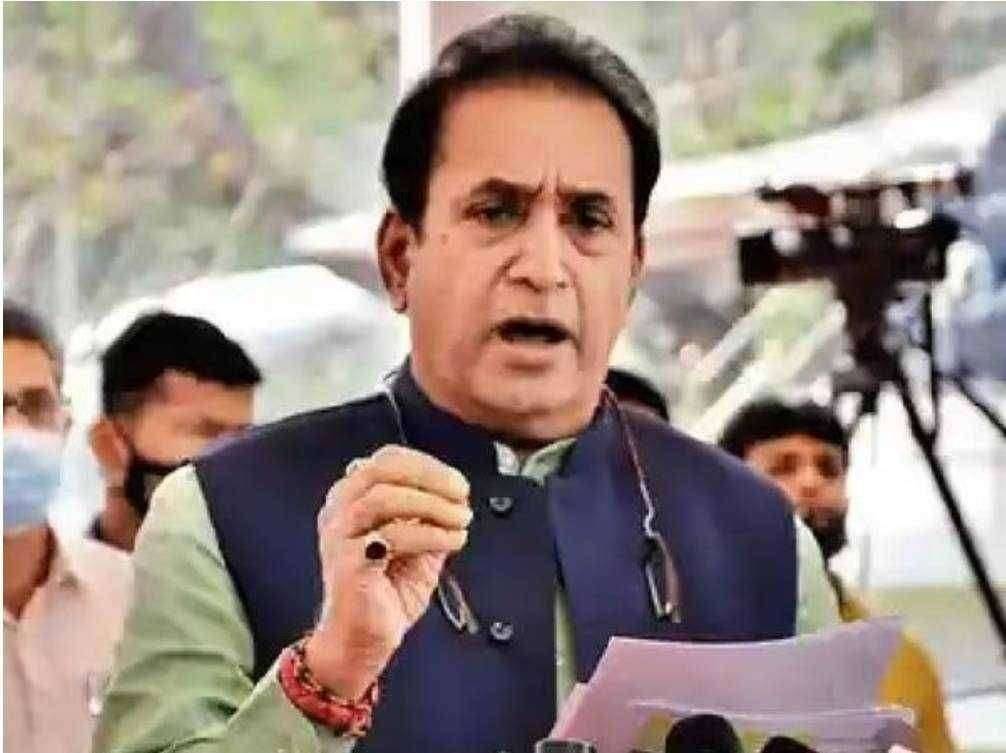 ? ब्रेकिंग : राज्याचे माजी गृहमंत्री अनिल देशमुखांच्या घरावर ईडीचा छापा; 100 कोटी रु. प्रकरणाची ठिणगी !