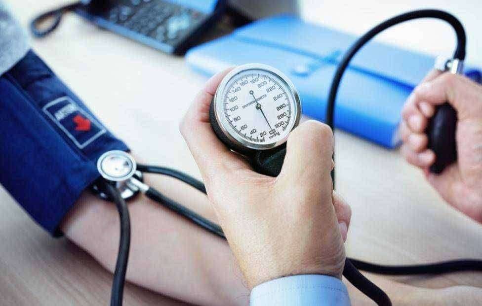 ?आरोग्याचा मूलमंत्र..उच्च रक्तदाब..!लक्षणे आणि उपाय...