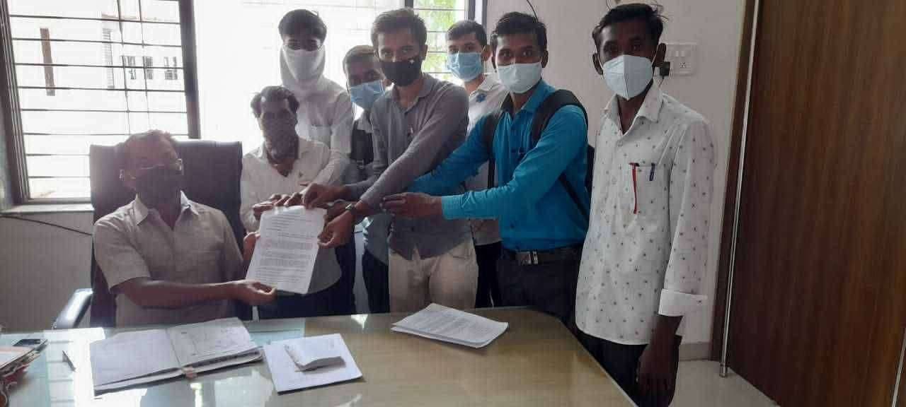 पदोन्नति तील आरक्षण घटना विरोधी निर्णय रद्द करा उपमुख्यमंत्री अजित दादा पवार यांना आबेङकर राईट पॅथर्स ऑफ इंडिया ची निवेदनद्वारे मागणी