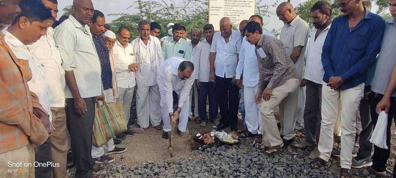 ?️ अमळनेर कट्टा... ८५ लाख रुपये किंमतीच्या रस्त्याच्या कामाचे आमदार अनिल पाटील यांच्या हस्ते भूमिपूजन