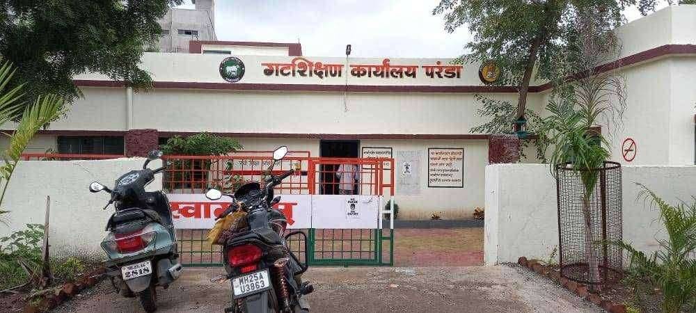 परंडा गट शिक्षण कार्यालयातील टीव्ही चोरी प्रकरणी पाच जनांना नोटीस