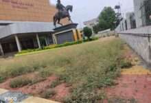 जागो न प  प्यारे...स्मारकांची दुरावस्था.. न प ची अनास्था...छत्रपती च नव्हे तर इतर स्मारके देखील स्वच्छतेच्या प्रतीक्षेत..