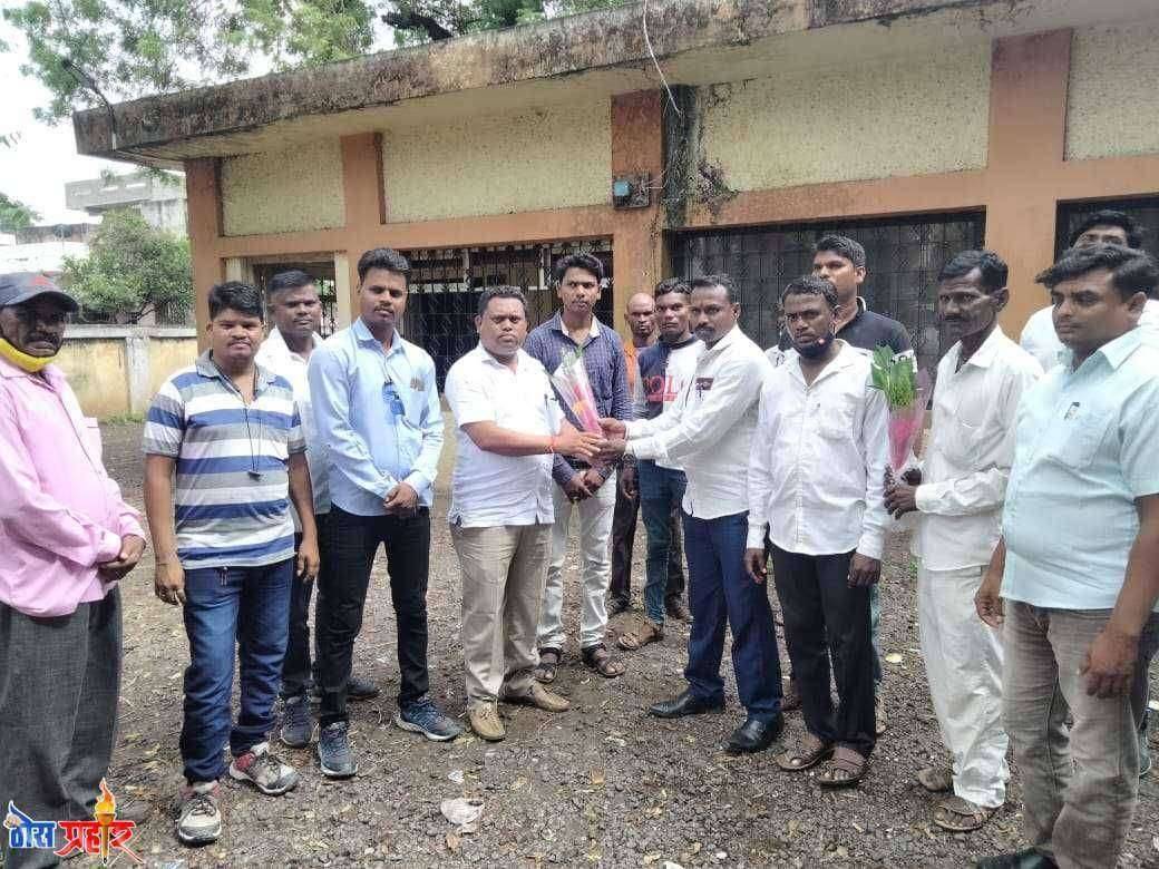 एकलव्य संघटना जिल्हाध्यक्ष श्री. सुधाकरराव वाघ यांच्या अध्यक्षतेखाली शासकीय विश्राम गृह अमळनेर येथे आढावा बैठक संपन्न