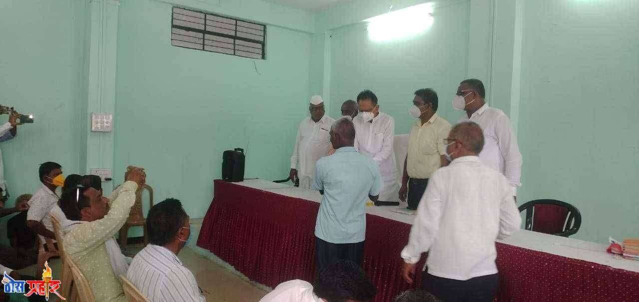 पारोळा तहसील कार्यालयातआमदार चिमणराव पाटील यांच्या हस्ते अपंग बांधवांना अंत्योदय रेशन कार्ड वाटप कार्यक्रम संपन्न