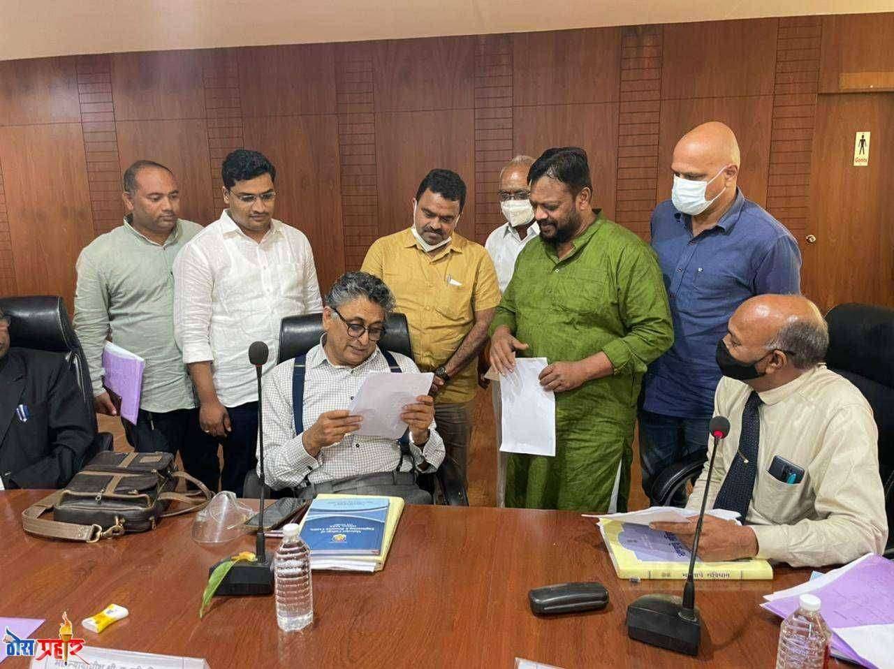 इंपिरिकल डेटा गोळा करण्याची प्रक्रिया राज्य शासकीय यंत्रणेमार्फत राबविण्यात यावी ओबीसींचे राजकीय आरक्षण अबाधित ठेवण्यासाठी त्वरित कार्यवाही करा; अखिल भारतीय महात्मा फुले समता परिषदेची मागणी.