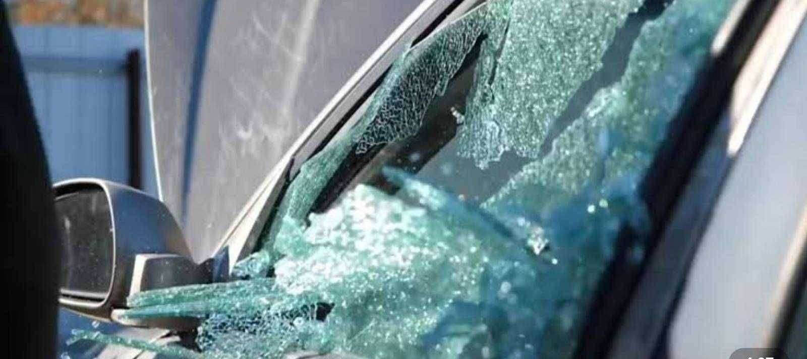 अमळनेर कट्टा नगरसेवकाची गाडी फोडली...कोणीही जखमी नाही..पण जाणून घ्या हल्ल्यामागील कारण