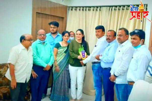 राष्ट्रीय आंतरमहाविद्यालयीन स्पर्धेत अमळनेरच्या  दर्शिताची चमकदार कामगिरी.. देशातून पटकावला तिसरा क्रमांक..