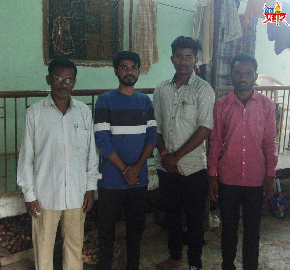 तरुणांच्या प्रयत्नांनी मजूर महिलेला मिळाले पैसे परत