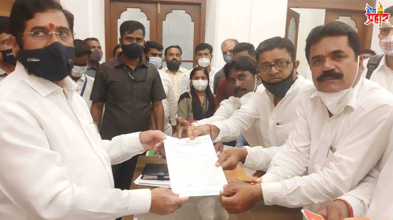 जालना - परभणी - नांदेड या नियोजित समृध्दी महामार्गास मराठवाडयाचे भाग्यविधाते " कै.शकंररावजी चव्हाण " यांचे नाव द्यावे.. भिमराव डोंगरे यांनी शिष्टमंडळासह केली मागणी...