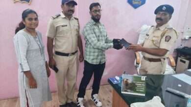 67,000/- रुपयेचे किमती मोबाईल फिर्यादीस परत सदर बाजार पोलीसाची कामगिरी