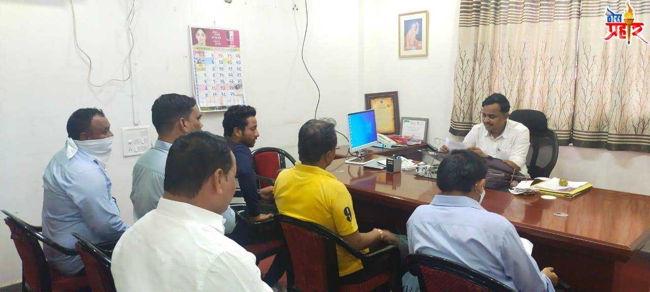 कंजरभाट समाजाची स्मशान भूमि तत्काल विकसित करा..कंजरभाट समाजाचे मुख्याधिकारी यांना निवेदन..