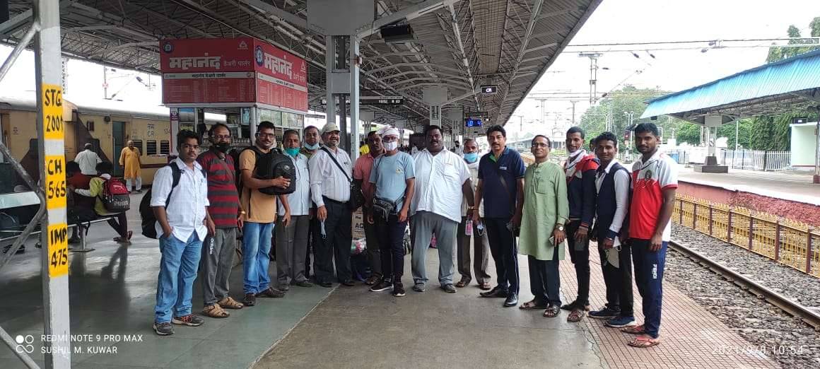 संयुक्त राष्ट्रसंघ द्वारा घोषित- १३ सप्टेंबर जागतिक आदिवासी अधिकार दिन, राष्ट्रीय कार्यक्रमासाठी दिफू आसामकडे नाशिकहून शेकडो प्रतिनिधी रवाना..