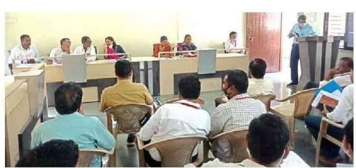 आदर्श शिक्षक पुरस्कार प्रस्ताव प्रकरणी गट शिक्षणाधिकारी यांची भूमिका संशयास्पद रावेर पंचायत समिती येथील प्रकार