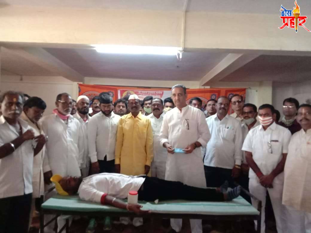 समस्त हनुमान तालीम गणेशोत्सव तरुण मंडळ च्या वतीने भव्य रक्तदान शिबिर संपन्न