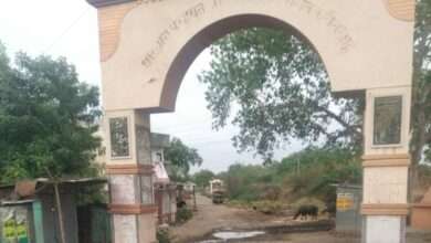 धार गावात अस्वच्छतेसह ठिकठिकाणी घाणीचे साम्राज्य… ग्रामसेवकासह सरपंच, उपसरपंचासह सदस्य दुर्लक्ष