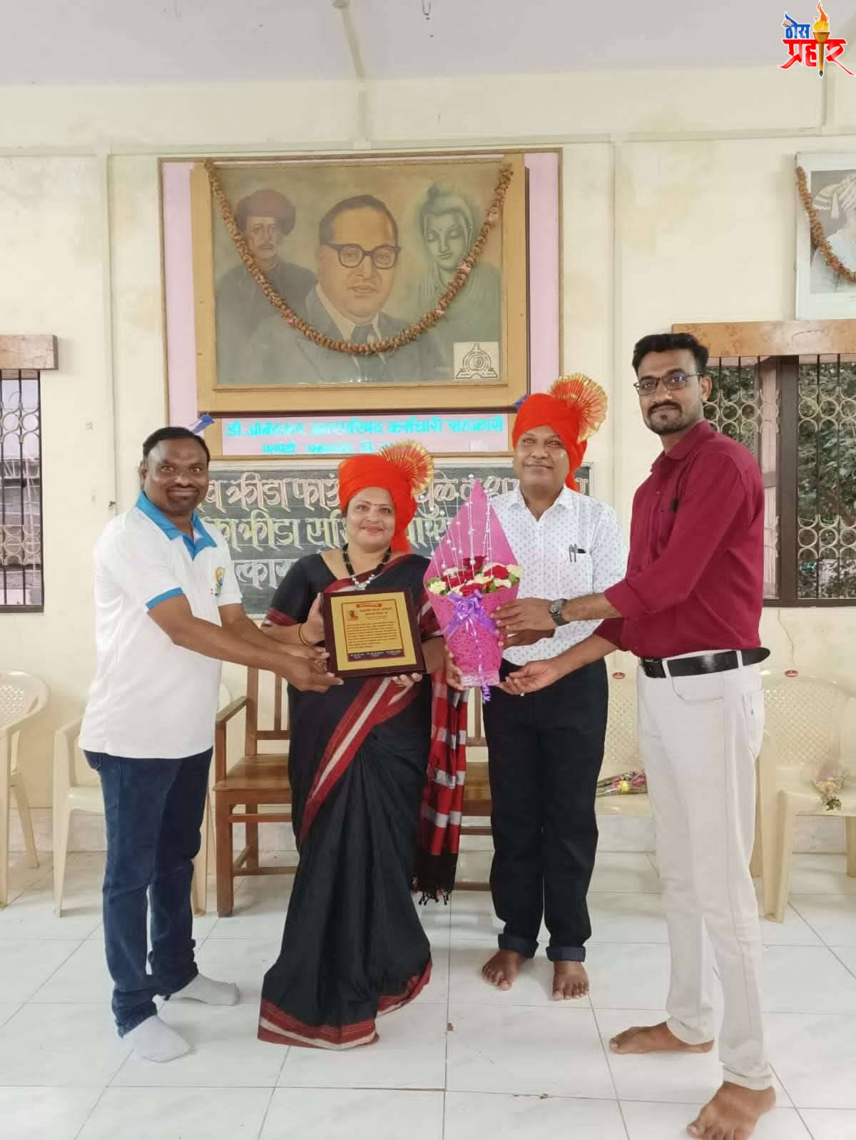 के.डी.गायकवाड माध्यमिक चे मुख्याध्यापक श्री.ए.व्ही नेतकर सर यांचा सत्कार