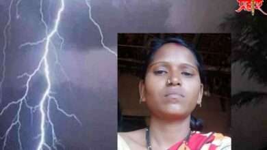 विवरे खुर्द येथील शेतीशिवारात वीज कोसळून 2 महिला ठार तर 3 जण जखमी