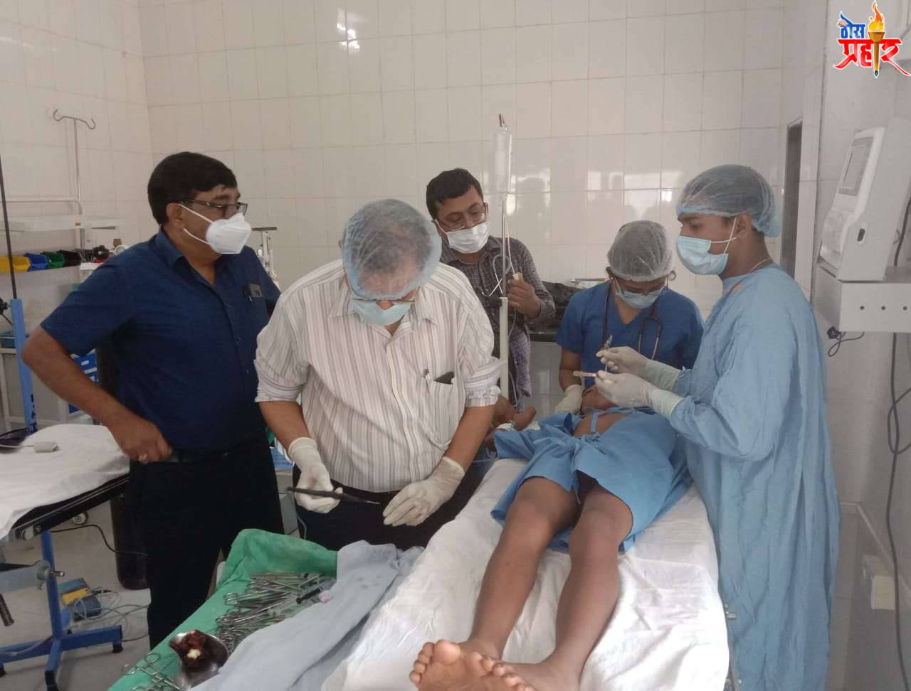 दिंडोरी ग्रामीण रुग्णालयात पाच विद्यार्थ्यांच्या शस्रक्रिया