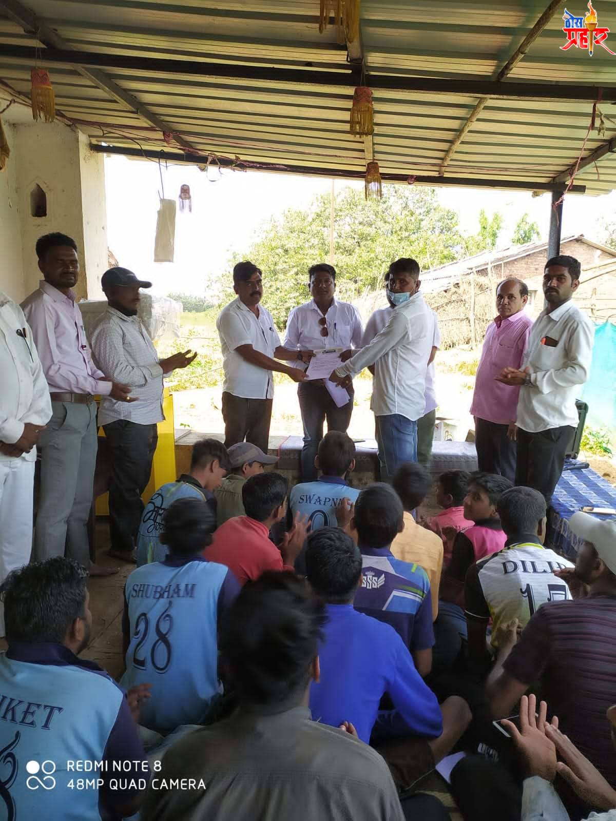 आदिवासी तरुणांनी व्यवसायाभिमुख व्हावे - ट्रायबल फोरमचे अध्यक्ष डॉ. हरीष खामकर