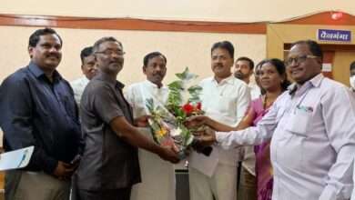 ट्रायबल फोरमची समिती प्रमुख आमदार दौलतजी दरोडा यांचेशी चर्चा