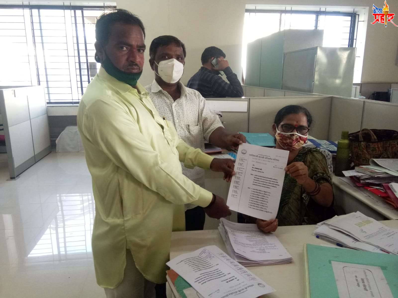 मौजे झारगडवाडी येथील आदीवासी पारधी समाज्यातील लोकांचे घरे जमीनदोस्त,आदिवासी पारधी संघटना आक्रमक