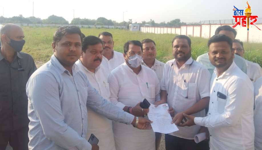 राज्यासह जिल्ह्यातील शेतकऱ्यांना दिवाळीपूर्वी नुकसान भरपाई द्या : ना.वेड्डीट्टीवारांना साकडे