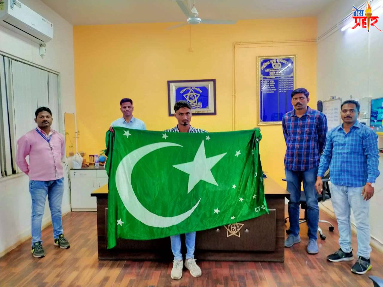 सामाजिक तेढ निर्माण होईल यासाठी सोशल मिडीयावर व्हायरल केलेल्या व्हीडीओ क्लीपची नंदुरबार जिल्हा पोलीस दलाकडून पडताळणी - ईदए मिलादचे दिवशी चित्रीत झाला असल्याचे निष्पन्न