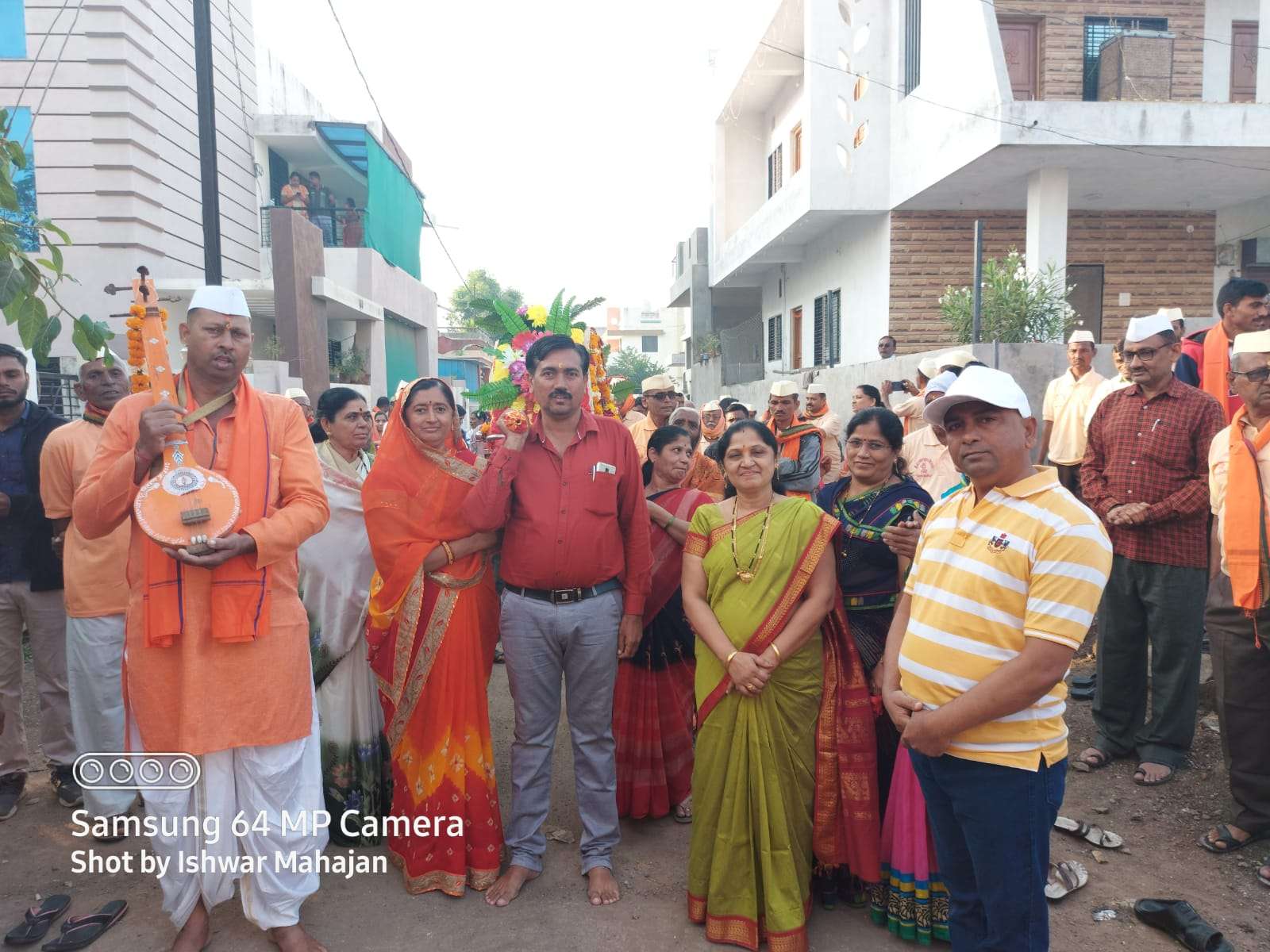 वारी चालली शेगावला....