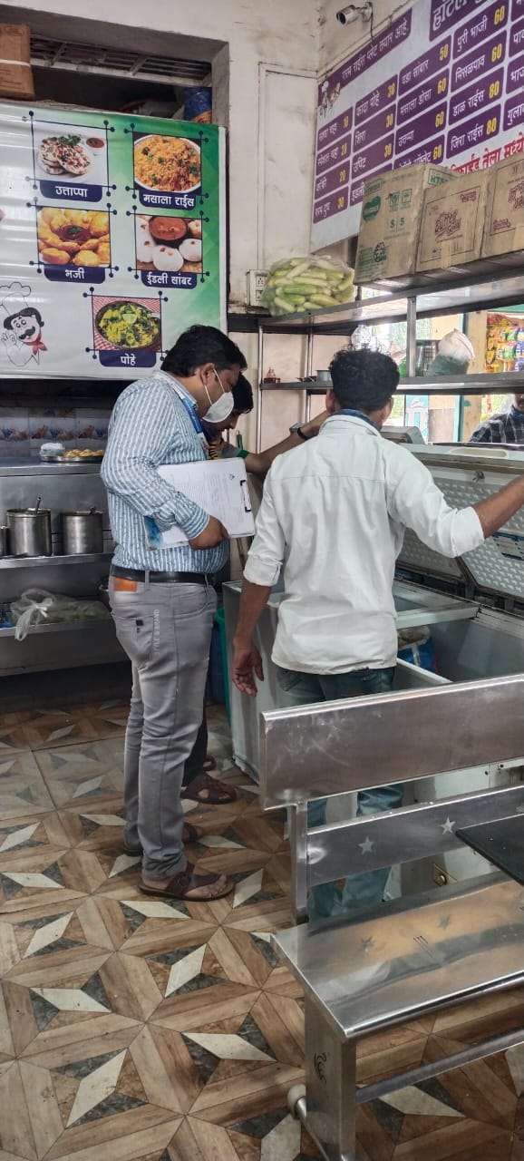 अन्न व औषध प्रशासनाच्या कार्तिकी वारी संदर्भात 94 अन्न आस्थापणांच्या तपासण्या... करण्यात आल्या